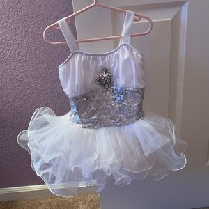 White tutu size SC (small child)